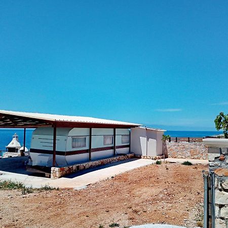 Caravan Fishing Spot Porto Roxa Agios Leon エクステリア 写真