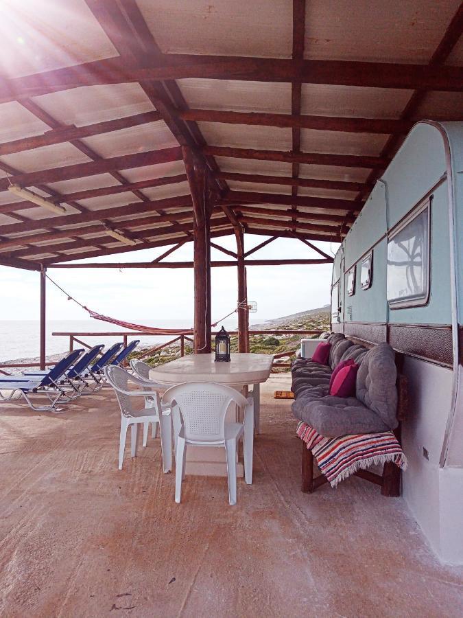Caravan Fishing Spot Porto Roxa Agios Leon エクステリア 写真
